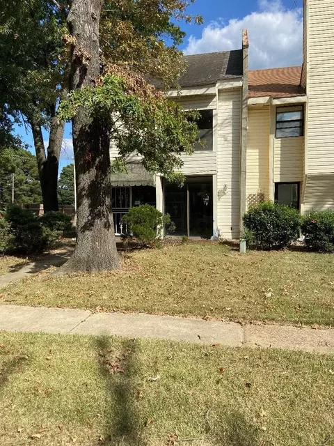2740 Harbor Station Rd #1, Memphis, TN 38115