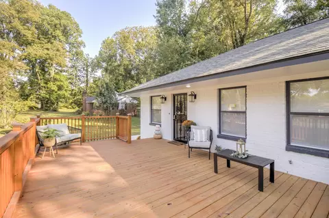 1897 St Elmo Ave, Memphis, TN 38127