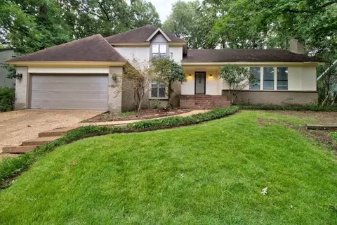 8563 Kettering Dr, Cordova, TN 38016