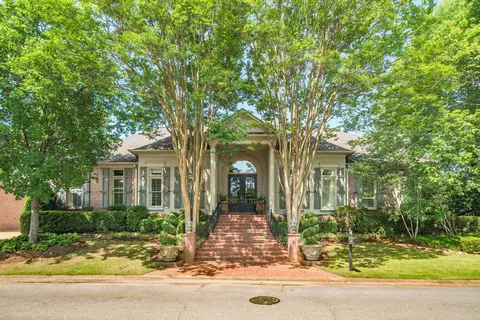3237 Cheval Dr, Memphis, TN 38125