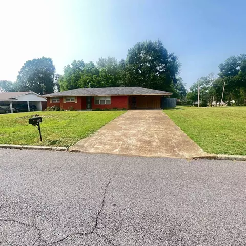 954 Richland Dr, Memphis, TN 38116