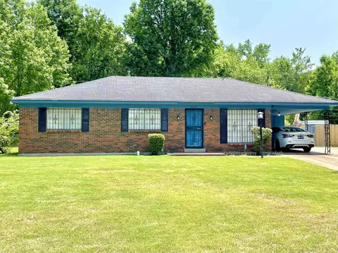 4620 Whiteside St, Memphis, TN 38109