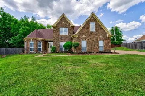 7607 Comstock Cv, Memphis, TN 38125