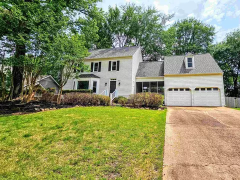 441 Royal Elm Dr, Collierville, TN 38017