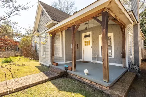 513 S Cox St, Memphis, TN 38104