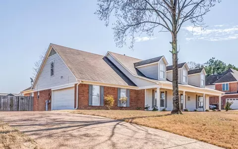 4908 Rivercrest Ln, Memphis, TN 38135 photo 2