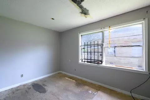 260 E Shelby Dr, Memphis, TN 38109 photo 6