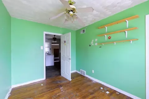 260 E Shelby Dr, Memphis, TN 38109 photo 20