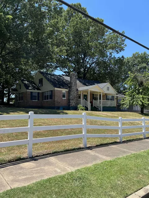 1361 E Mallory Ave, Memphis, TN 38106 photo 3