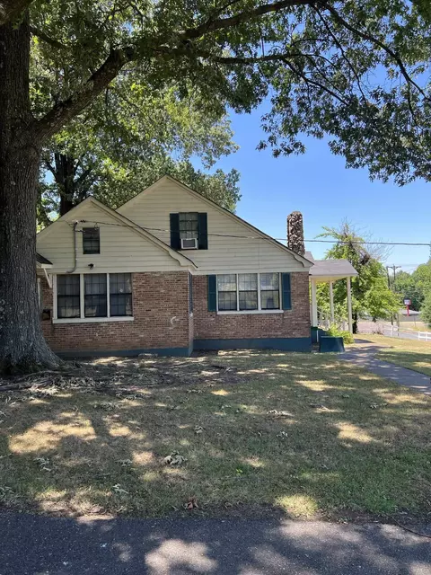 1361 E Mallory Ave, Memphis, TN 38106 photo 8