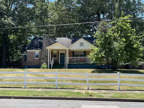1361 E Mallory Ave, Memphis, TN 38106 photo 2