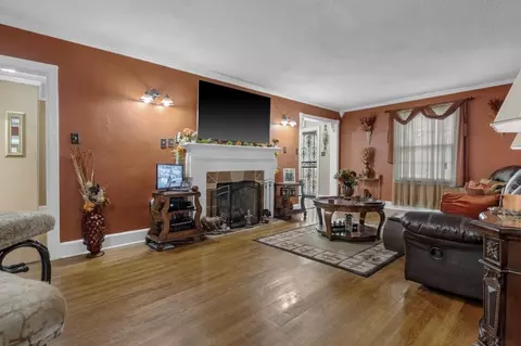 898 Brownlee Rd, Memphis, TN 38116 photo 5