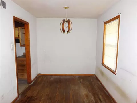 4571 Applegate Rd, Memphis, TN 38109 photo 3