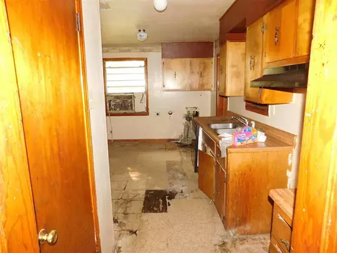 4571 Applegate Rd, Memphis, TN 38109 photo 5