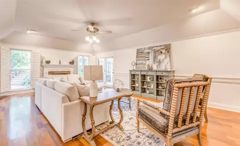 805 S Tree Dr, Collierville, TN 38017 photo 6