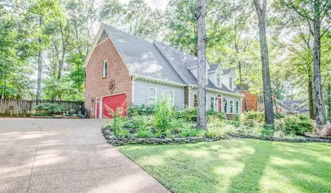 805 S Tree Dr, Collierville, TN 38017 photo 1