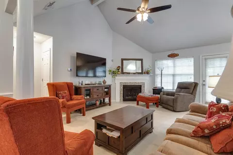 3745 Charles Brown Cv, Memphis, TN 38133 photo 4
