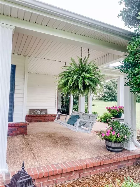450 Brierhedge Rd, Covington, TN 38019 photo 2