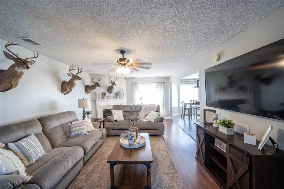  40 Oak Court Cv, Oakland, TN 38060 photo 4