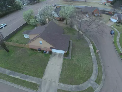 6043 Sherlyn Cv, Memphis, TN 38135 photo 2