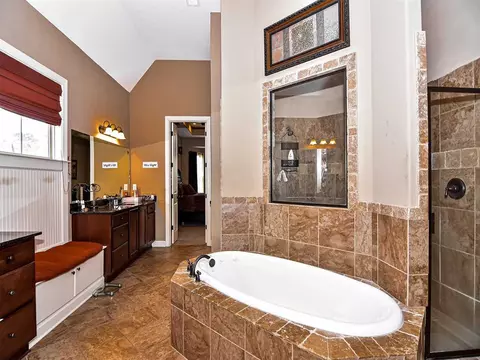 1349 Mountain Side Dr, Collierville, TN 38017 photo 11