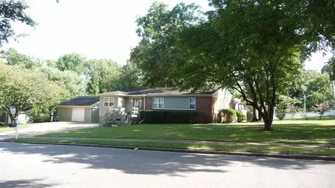 2335 Celeste Dr, Memphis, TN 38127 photo 5