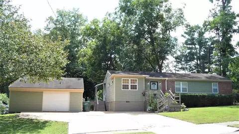 2335 Celeste Dr, Memphis, TN 38127 photo 4