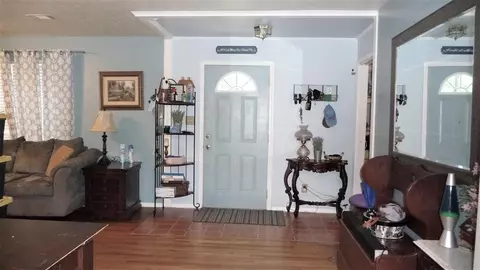 2335 Celeste Dr, Memphis, TN 38127 photo 7