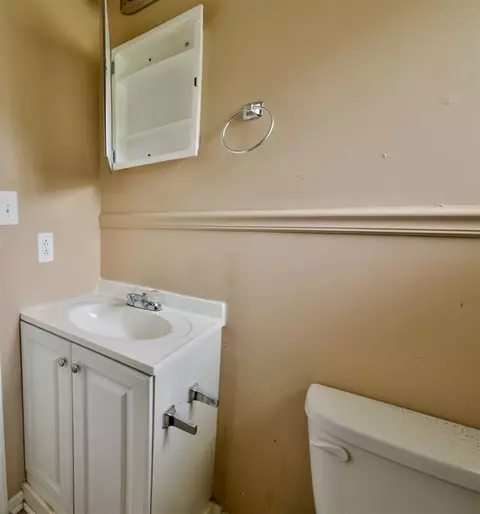 215 Lincoln St, Jackson, TN 38301 photo 7