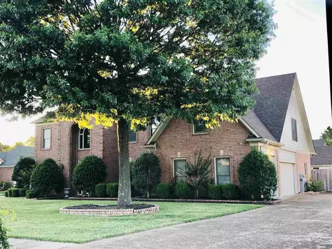 932 Hatton St, Collierville, TN 38017 photo 2