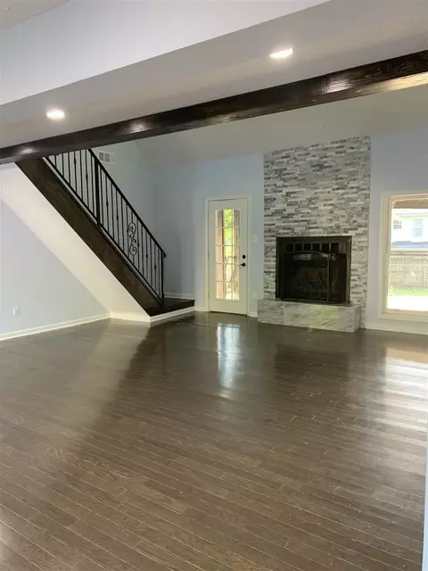 2353 Ridgeway Rd, Memphis, TN 38119 photo 4