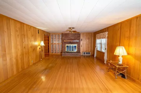 331 Mcelroy Rd, Memphis, TN 38120 photo 5