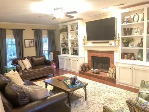 994 Moorefield Rd, Collierville, TN 38017 photo 3