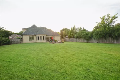 826 Deep Woods Dr, Collierville, TN 38017 photo 5
