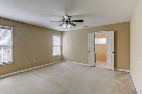 4639 E Ashglen Cir, Collierville, TN 38017 photo 9