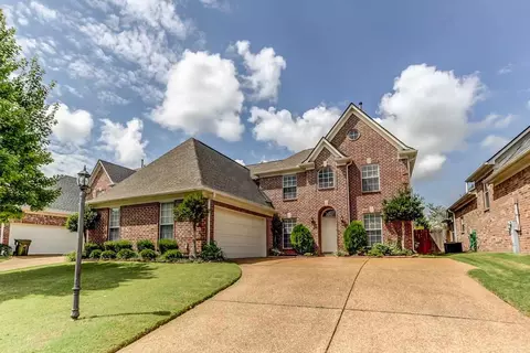 4639 E Ashglen Cir, Collierville, TN 38017 photo 1