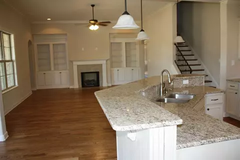 4364 Maher Cv, Memphis, TN 38135 photo 3