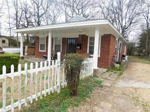 655 Franklin St, Memphis, TN 38112 photo 1