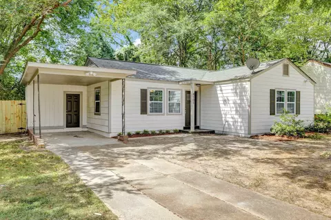 4101 Meadow Dr, Memphis, TN 38111