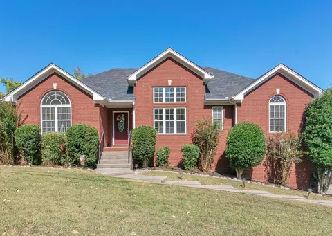 433 Cumberland Hills Dr, Hendersonville, TN 37075