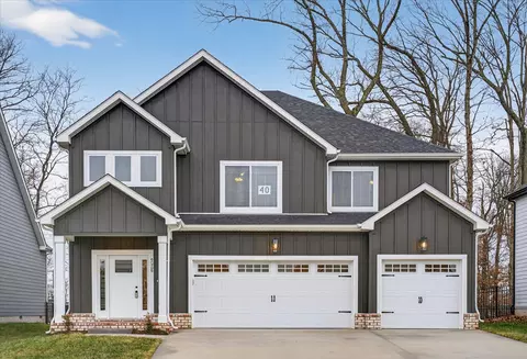 978 Alton Dr, Clarksville, TN 37043