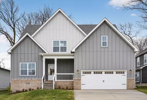982 Alton Dr, Clarksville, TN 37043