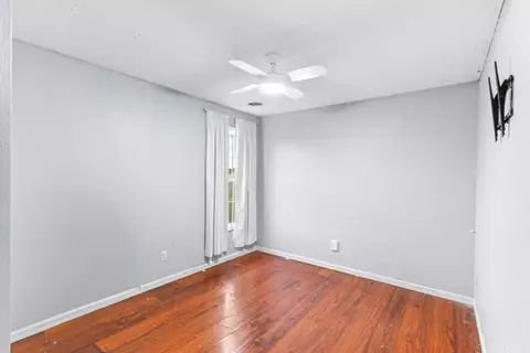 Bedroom - 500 Berry Cir, Springfield, TN 37172 photo 5 of 6