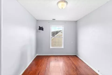 Bedroom - 500 Berry Cir, Springfield, TN 37172 photo 3 of 6