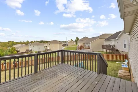 Exterior - 500 Berry Cir, Springfield, TN 37172 photo 5 of 8