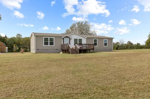 245 Henslee Rd, Shelbyville, TN 37160