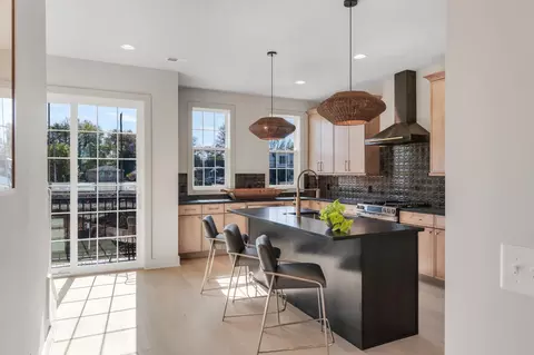 303 Edith Cir, Nashville, TN 37208
