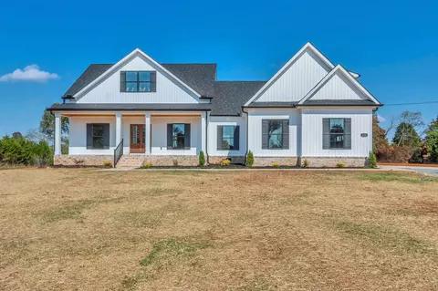 134 Pugh Rd, Unionville, TN 37180