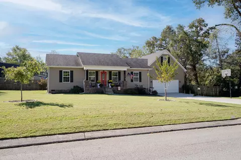 49 Rebecca Ln W, Estill Springs, TN 37330