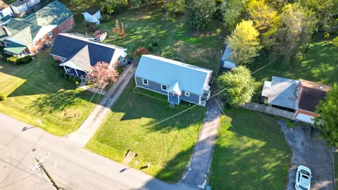 View/Area - 109 Brook Dr, Dickson, TN 37055 photo 3 of 4